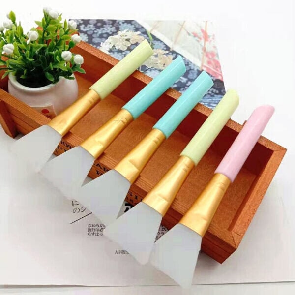 Pack of 5 Soft Silicone Mask Brushes Foundation Make up brush Pak Deal 